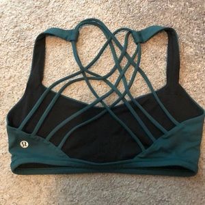 Lululemon sports bra! Never worn